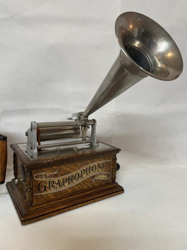 Columbia AA Cylinder Phonograph - Image 4