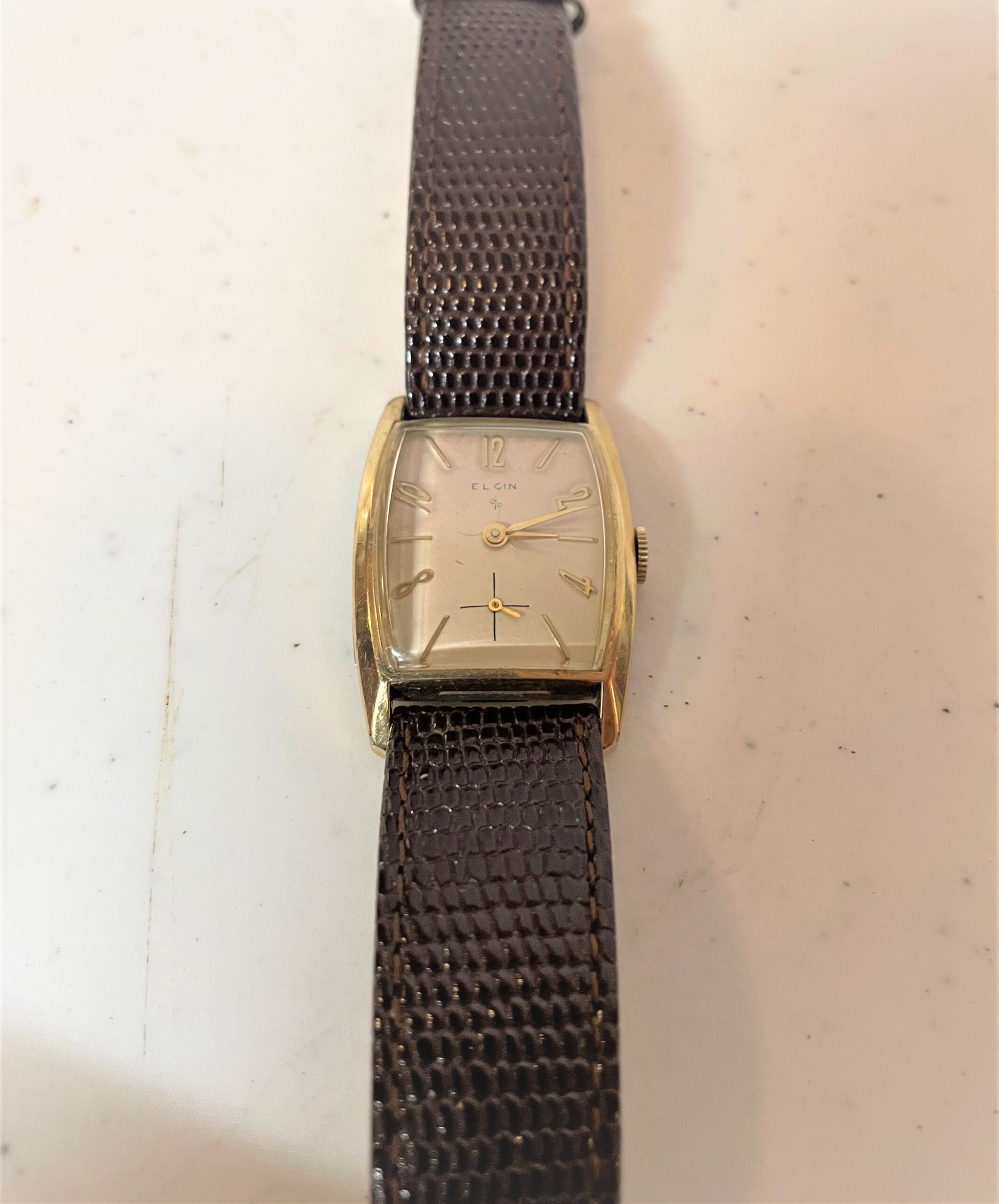 Elgin 21 jewel Men’s Gold-filled Wristwatch – 4-4 Time
