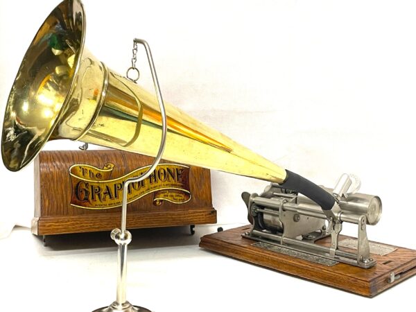 Columbia Graphophone Type B "Eagle" Phonograph with Brass horn! - Image 14