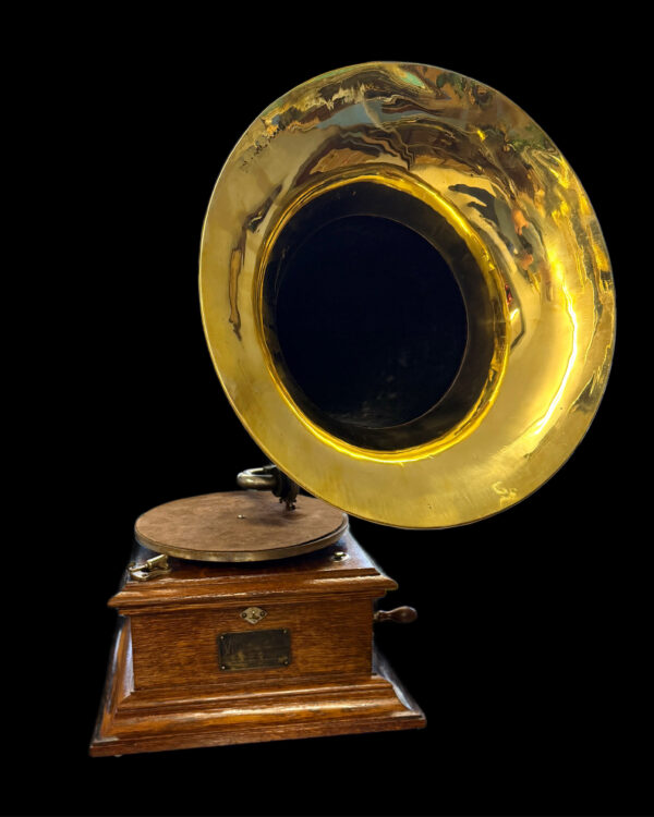 Victor Model R Victor Model II Phonograph – Original Finish, Restored Motor, Early ...