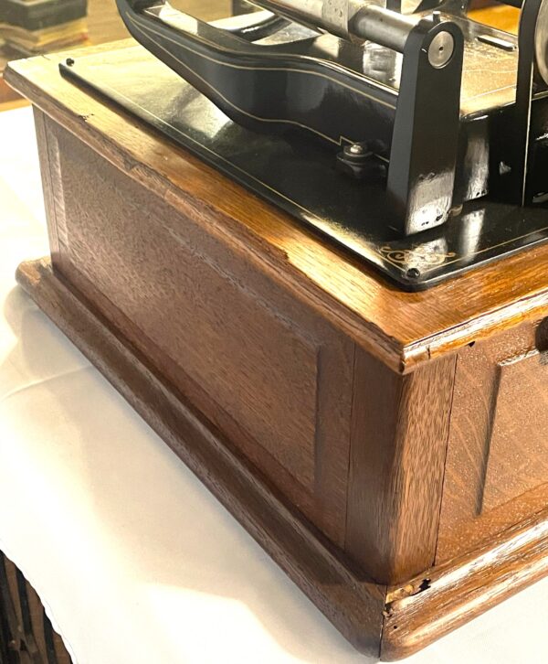 RARE... early model Edison Concert Phonograph - Image 10