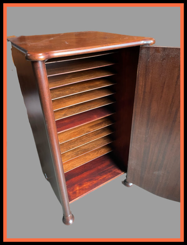 Beautiful Red Mahogany Record Cabinet - Image 2