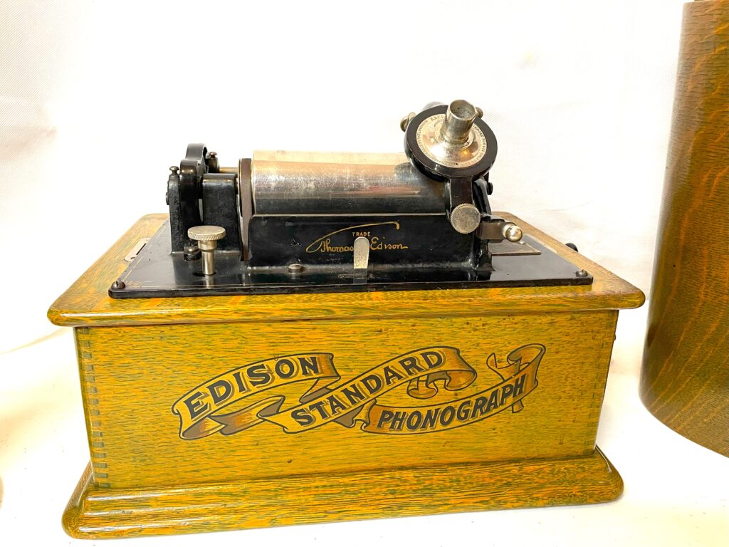 Early Edison Standard Model “A” Phonograph – 4-4 Time