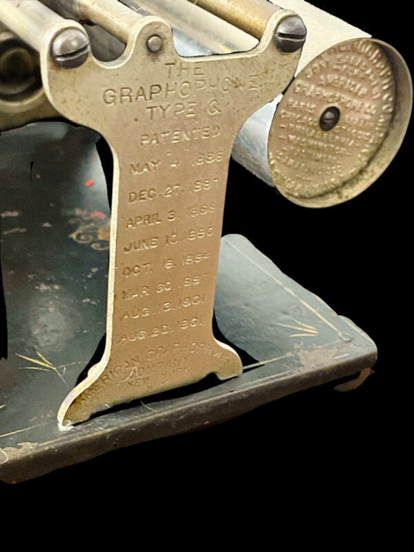 Columbia model "Q" Phonograph - Image 8