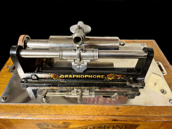 Graphophone Type "C" phonograph - Image 11