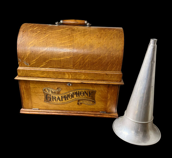 Graphophone Type "C" phonograph - Image 15