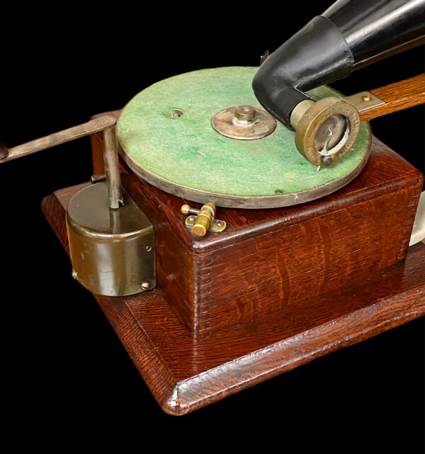 Berliner "Model A" 1900 Gramophone (Canadian) - Image 7