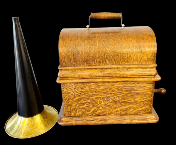 Edison Standard Phonograph with 2/4 Gearing - Image 2