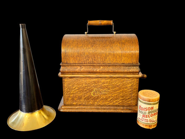 Edison Standard Model B Phonograph - Image 2