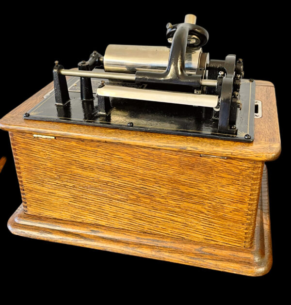 Edison Standard Model B Phonograph - Image 4