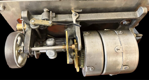 Columbia BF 6-inch Mandrel Cylinder Phonograph w/ Flower Horn - Image 11