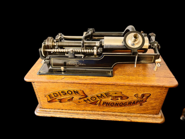 Edison Home Repeater Phonograph with Brass horn... RARE Machine - Image 14