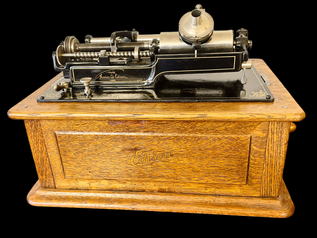 Edison Triumph Phonograph with Automatic Repeater – Fully Restored
