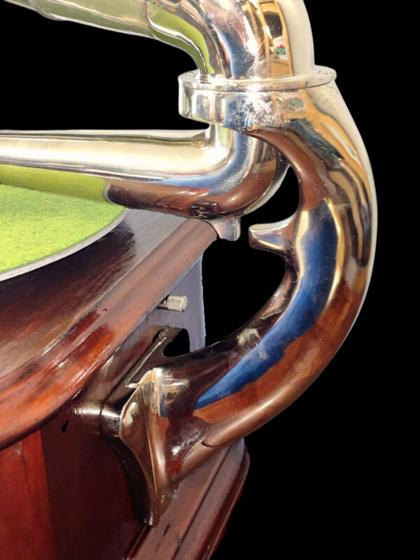 Columbia BD "Majestic" Disc Graphophone w/ Large Nickle Horn - Image 5