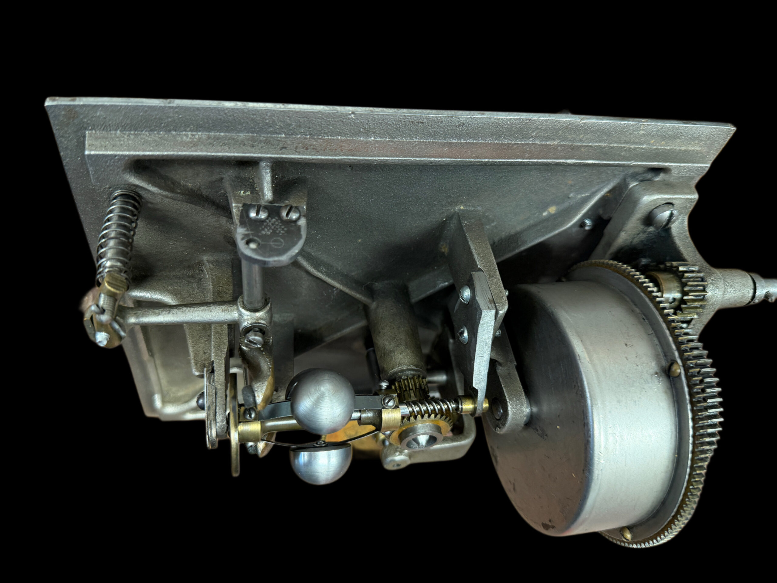 “Antique Zonophone Front‑Mount Phonograph – Restored Concert‑Type Machine with Brass Horn! - Image 7