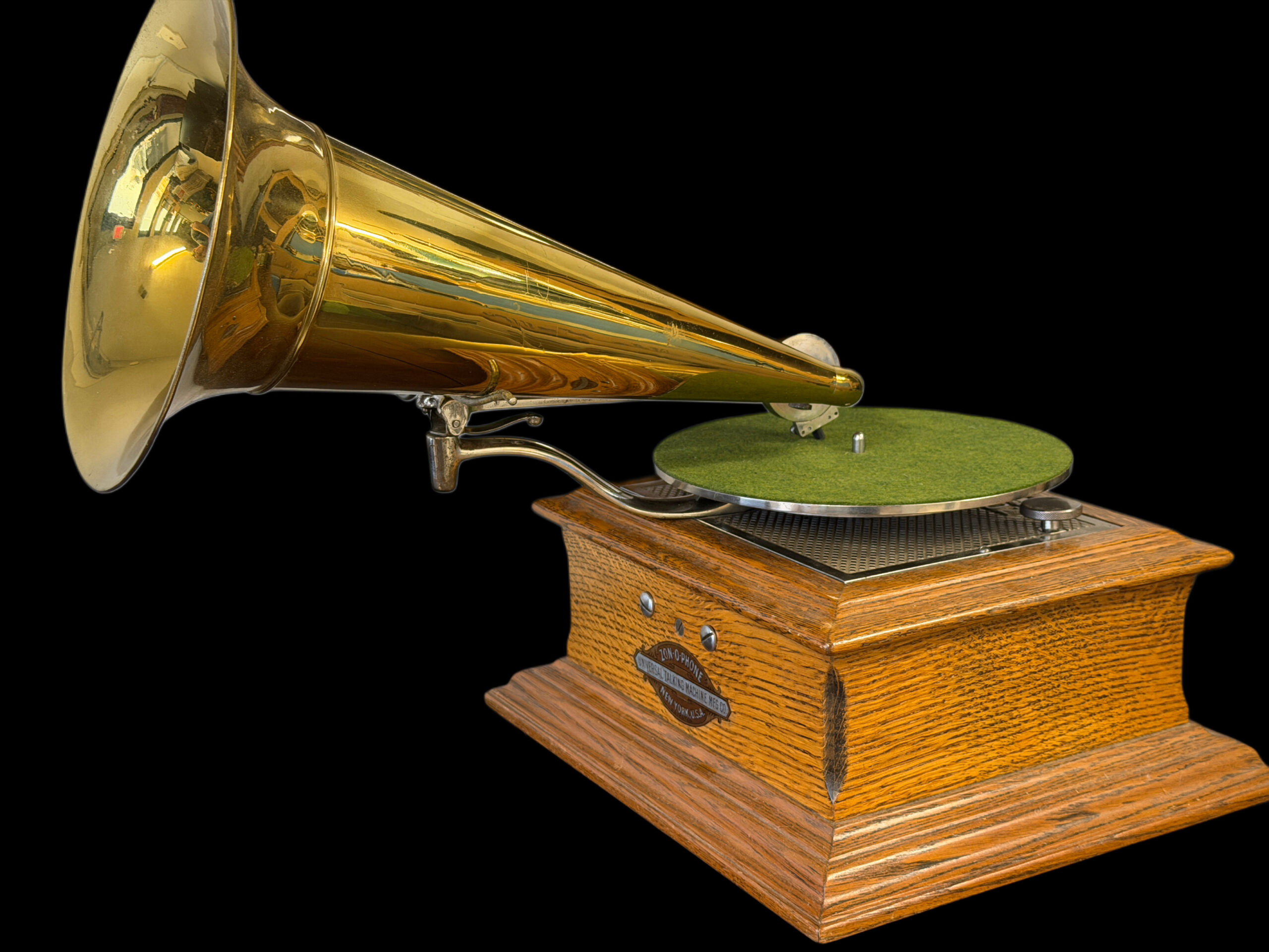 “Antique Zonophone Front‑Mount Phonograph – Restored Concert‑Type Machine with Brass Horn!